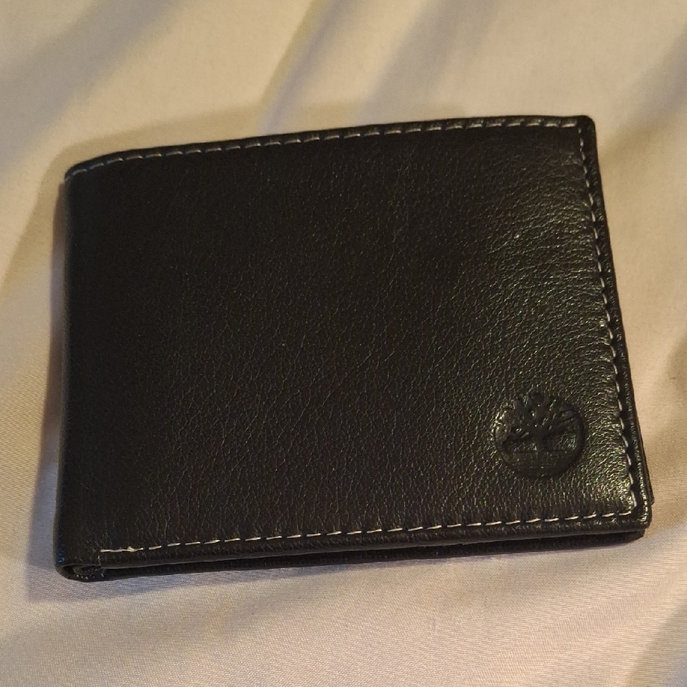 NWT Mens Timberland Black Leather Wallet